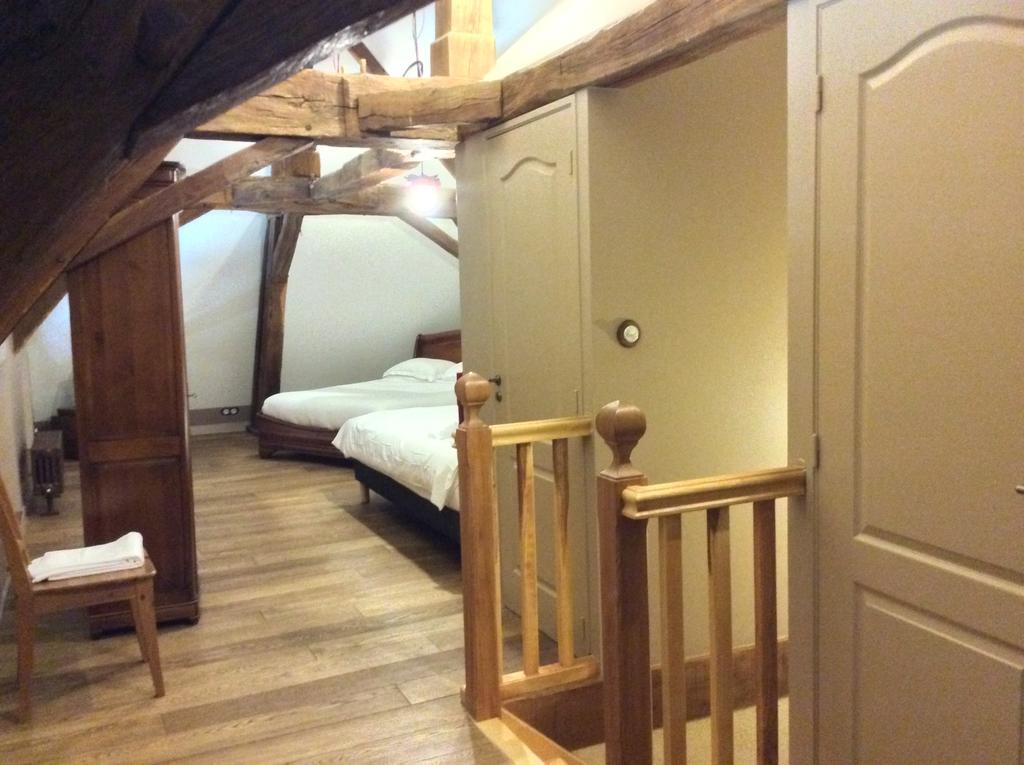 Domaine De Noyer Bed and Breakfast Saint-Christophe-en-Brionnais Værelse billede